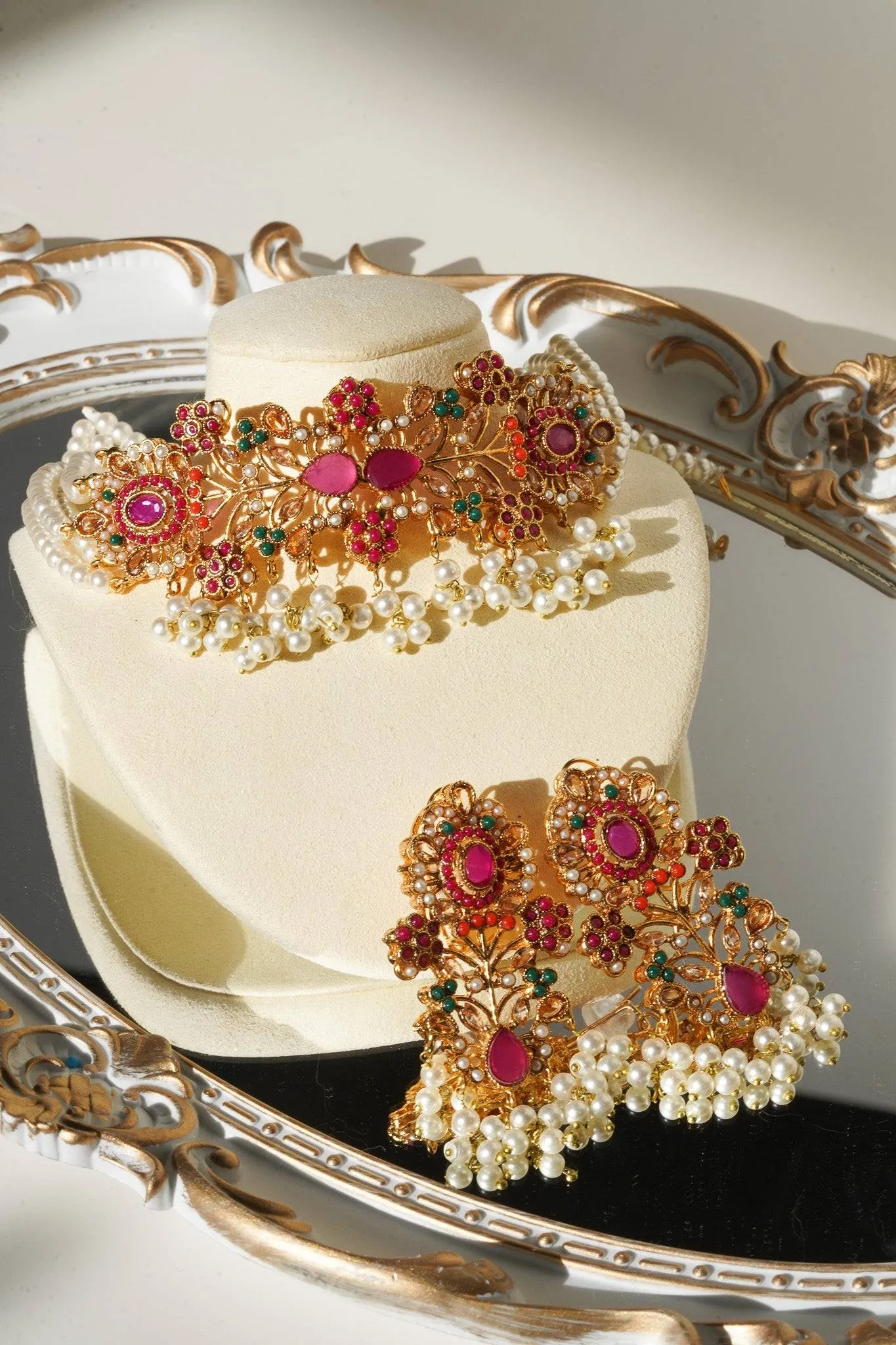 Arushi - Pearl Choker Set