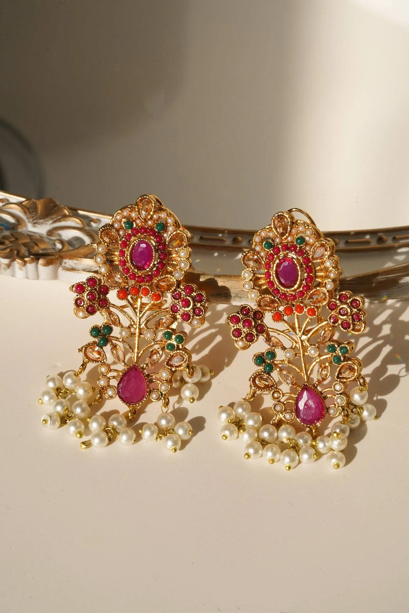 Arushi - Pearl Choker Set
