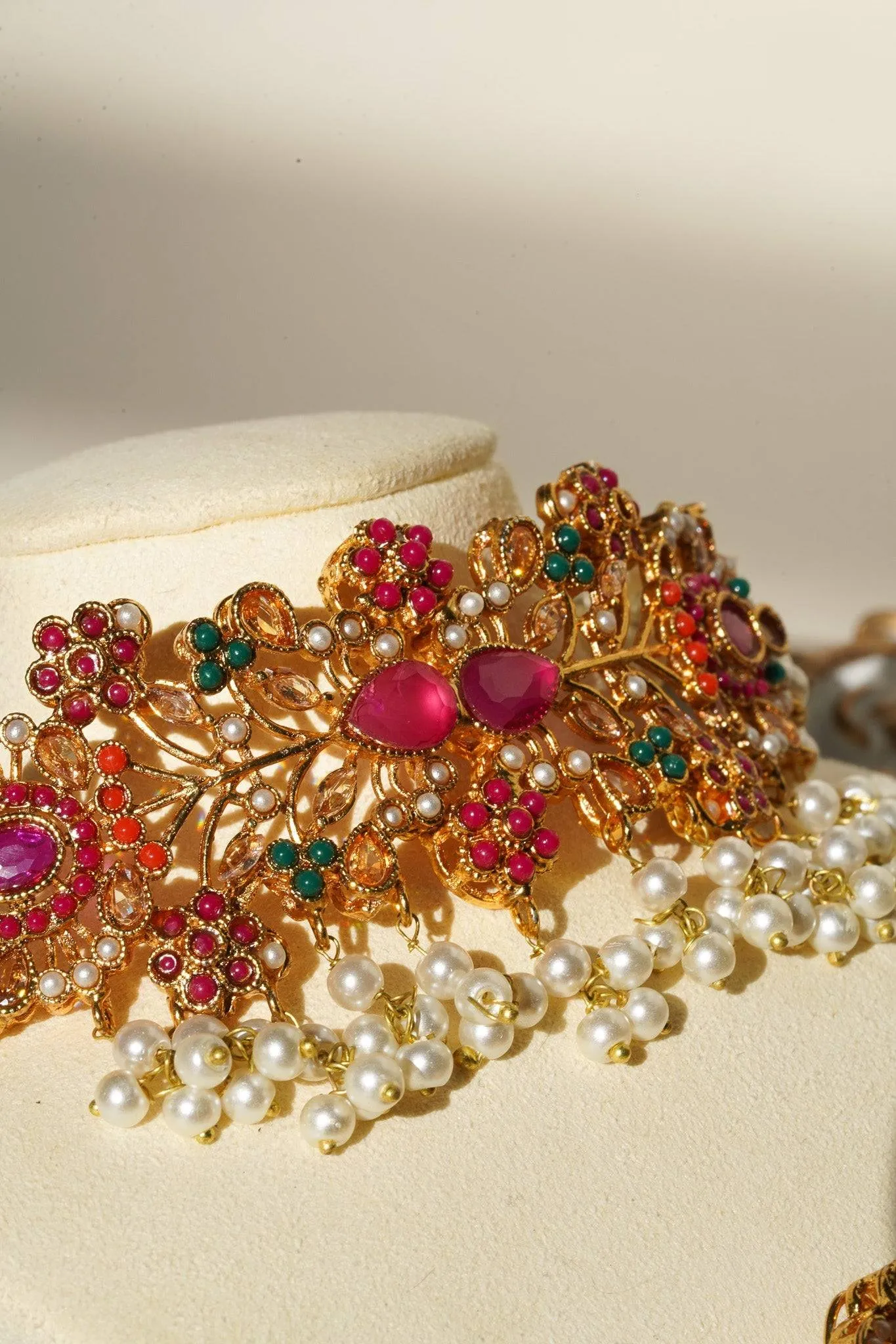 Arushi - Pearl Choker Set