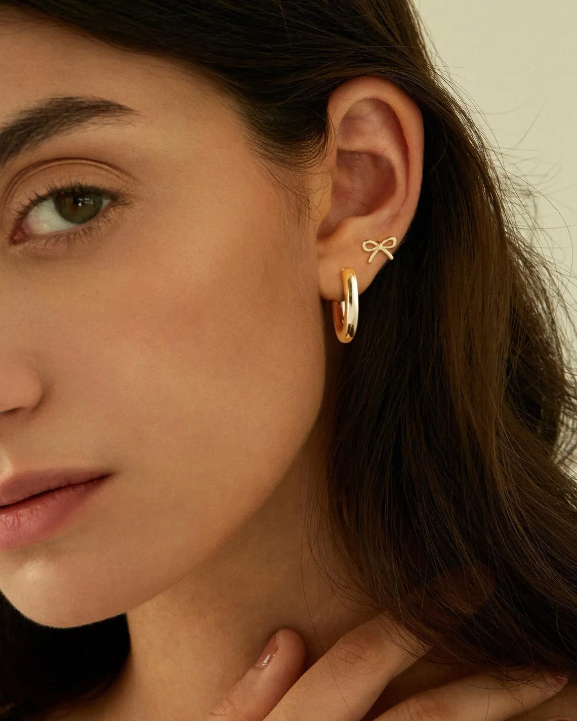 ASCOMY Gold Stud Earrings for Women - Dainty Bow 14K Gold/Silver Plated Pearl Earrings - Trendy Cute Ribbon Minimalist Jewelry Gifts for Her