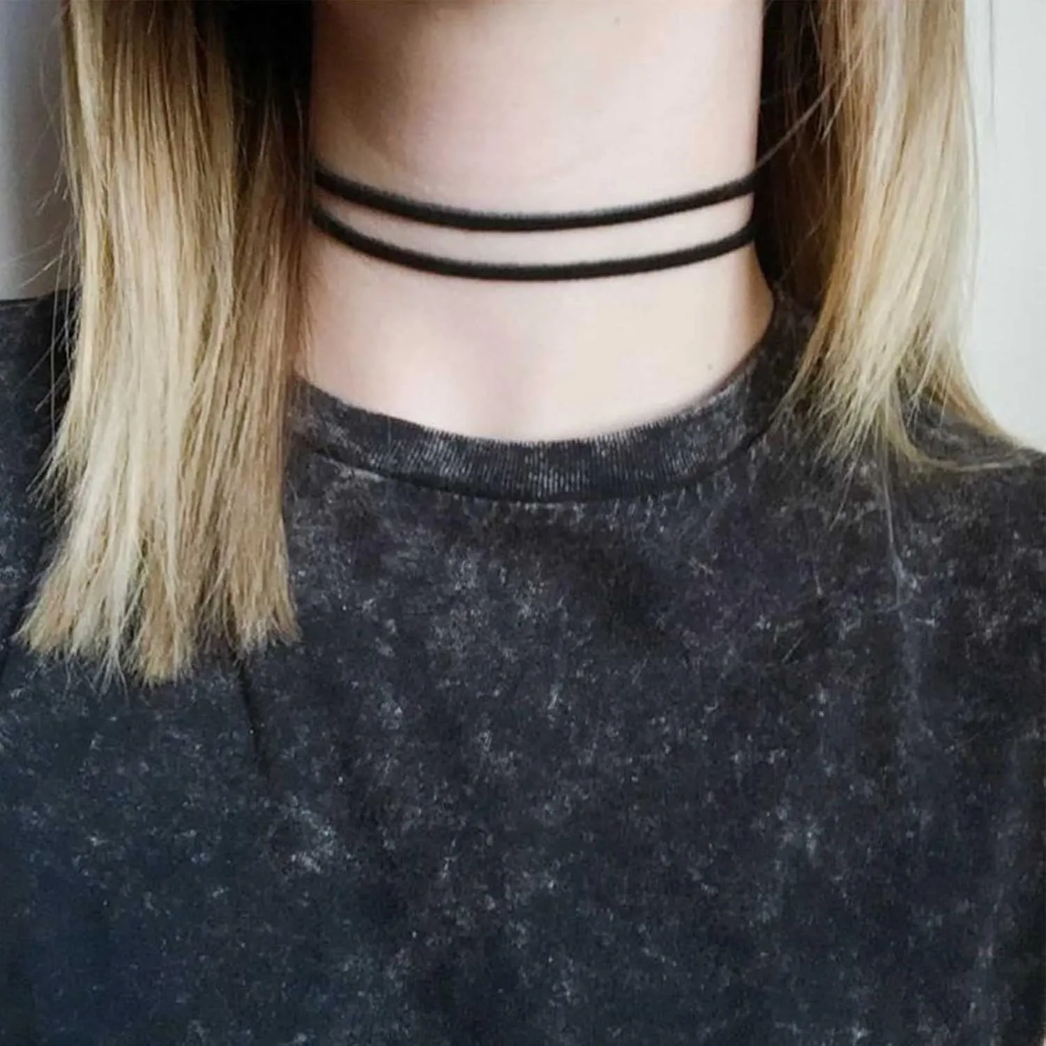 Bohemia Layered Suede Choker Necklace Black Velvet Choker Necklace Short Thin Black Necklace Gothic Retro Necklace Chain Jewelry