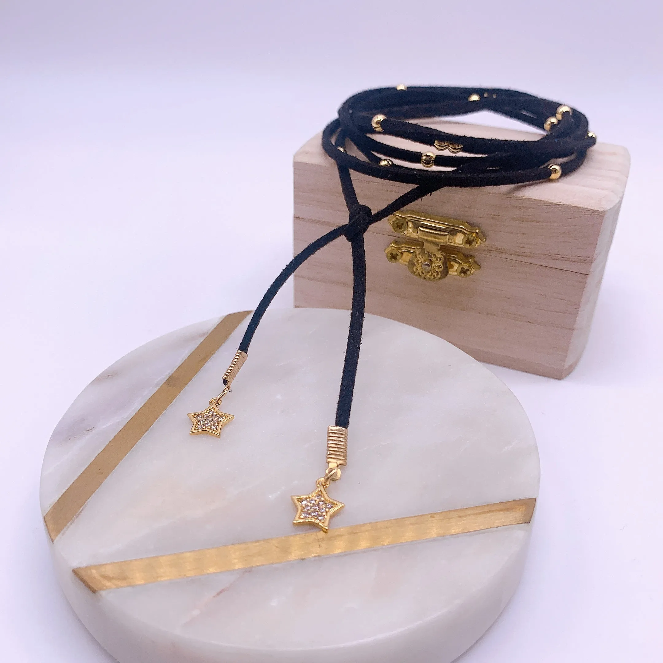 Bohemian leather choker necklace