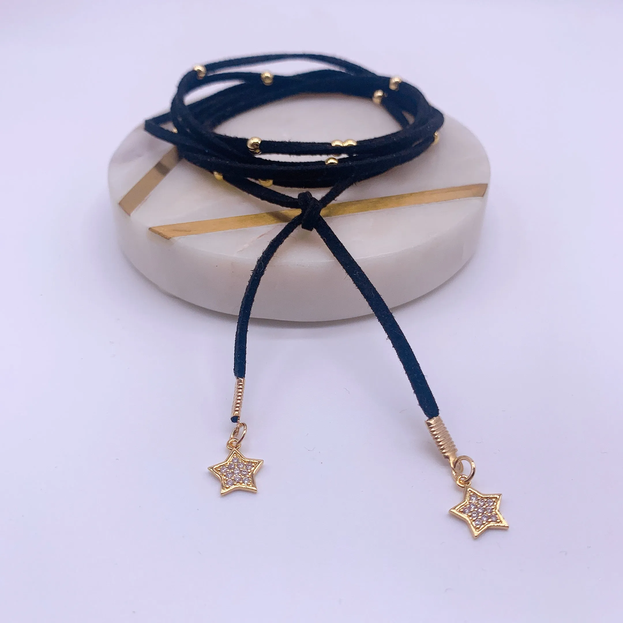 Bohemian leather choker necklace