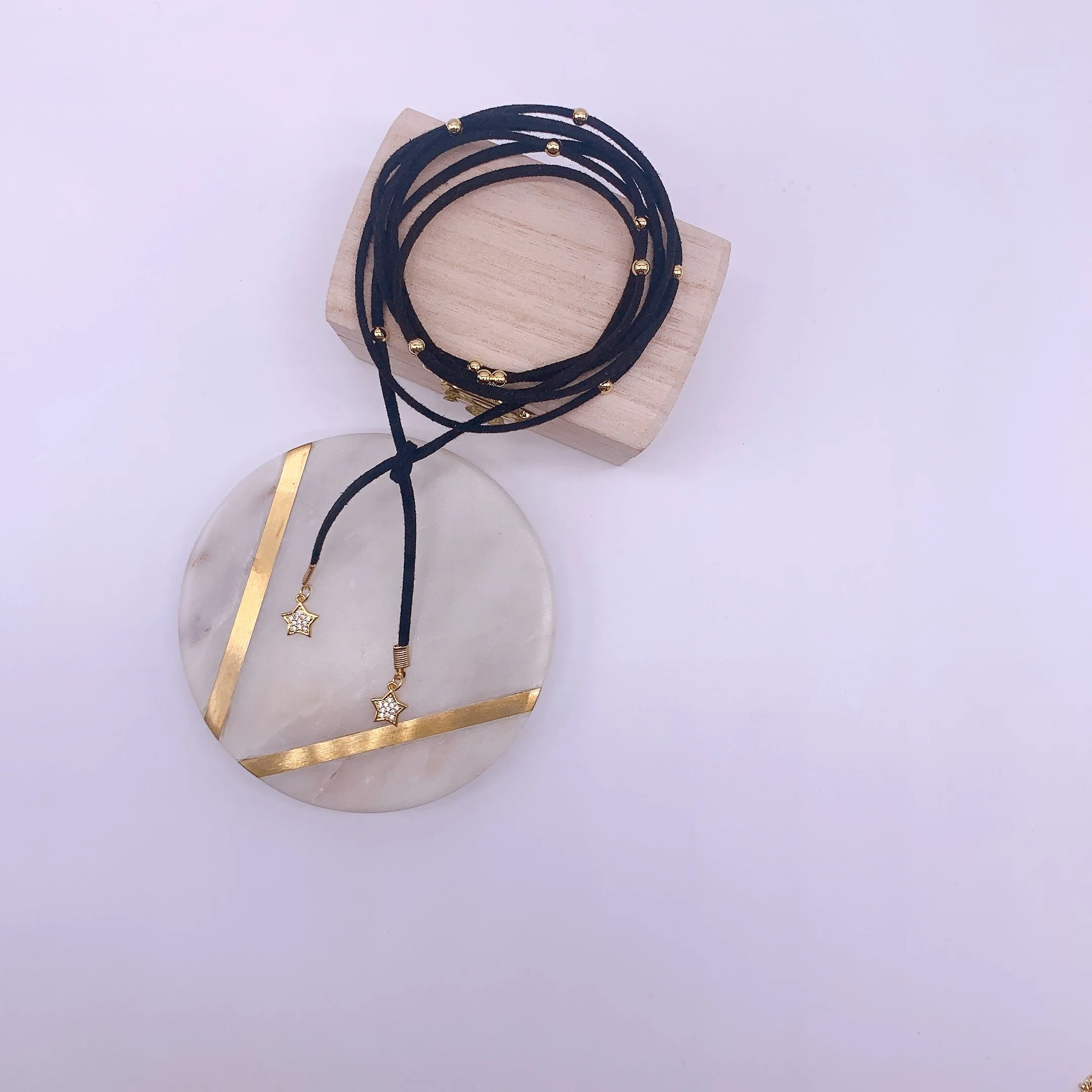 Bohemian leather choker necklace