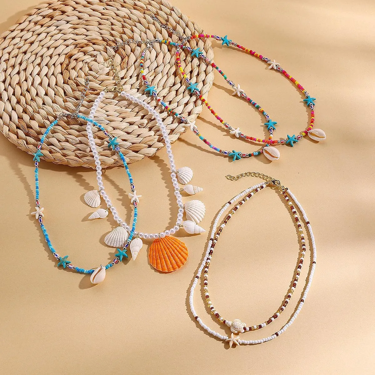 Boho Seed Beaded Choker Necklace for Women Colorful Rice Beaded Collar Cute Summer Shell Fishitail Pendant Necklace Chain Beach Jewelry Accessories