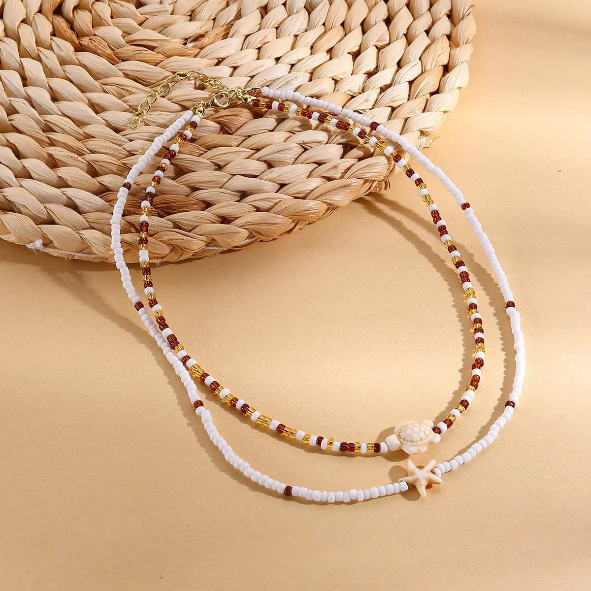 Boho Seed Beaded Choker Necklace for Women Colorful Rice Beaded Collar Cute Summer Shell Fishitail Pendant Necklace Chain Beach Jewelry Accessories