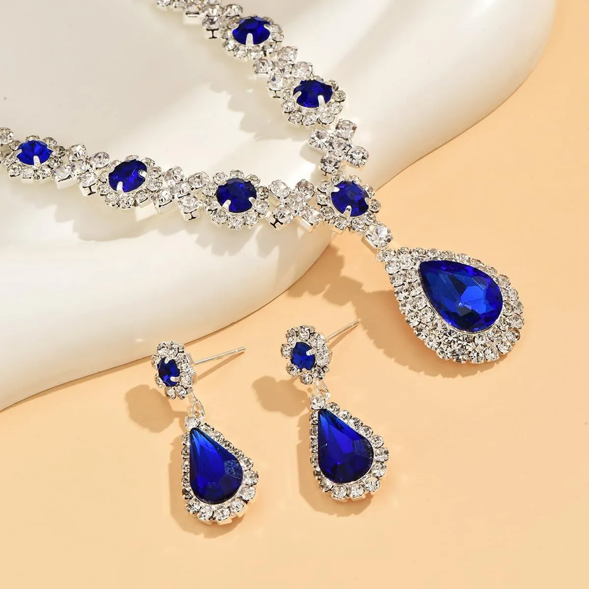 Boho Silver Fashion Prom Shinny Black Blue Rhinestones Choker Necklace Earrings Bracelet Set Dainty Layered Sexy Choker Necklace Silver Black Halloween Green Christmas Necklace for Women