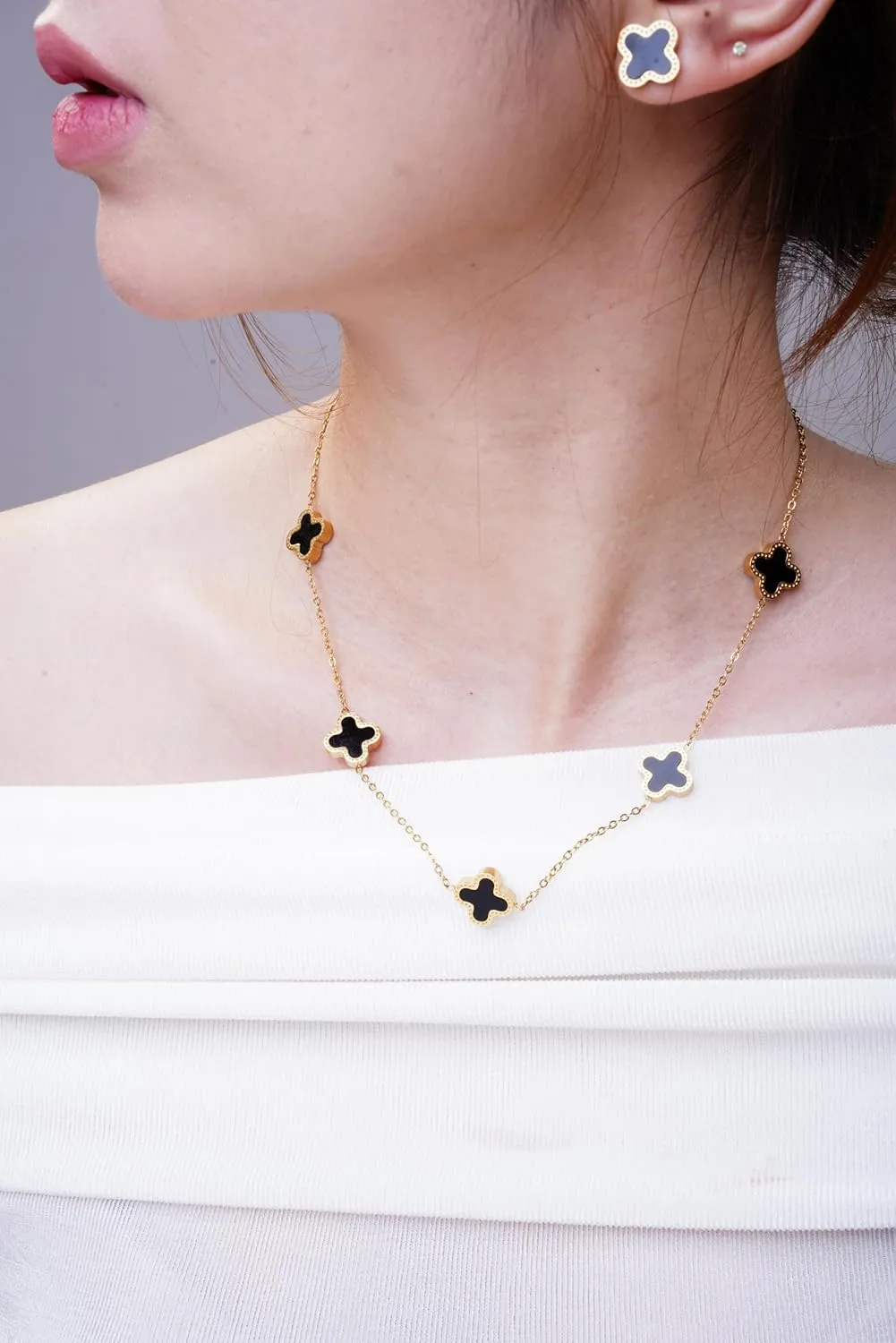 Clover Jewelry Set 18K Gold Plated Stainless Steel Necklace with Flower Design Four leaf clover for Women, Elegant Four Leaf Clover Necklace Floral Style Jewelry