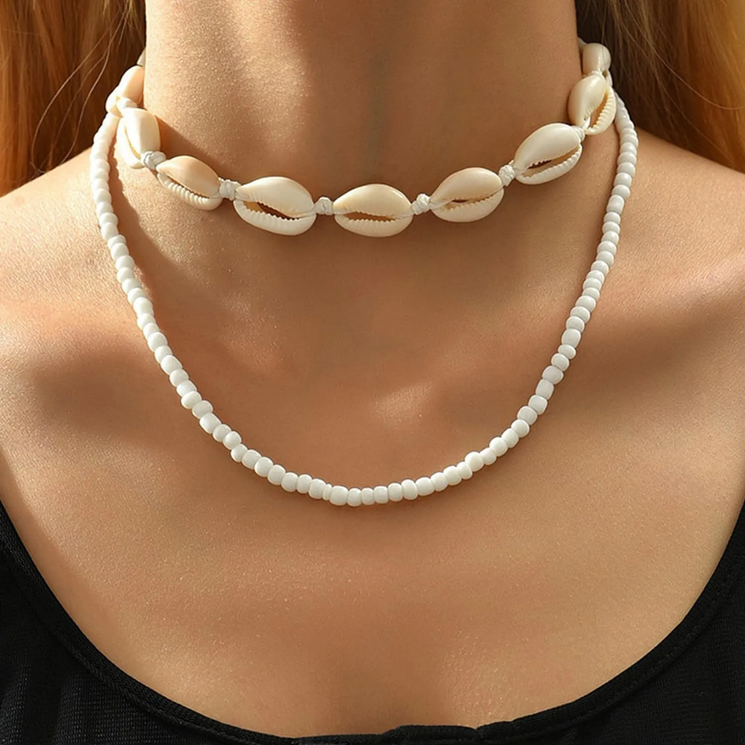 Cowrie Shell Necklace for Women Natural Sea Shell Beads Choker Necklace Adjustable Layered Summer Seashell Beach Necklace for Women Hawaiian Jewelry