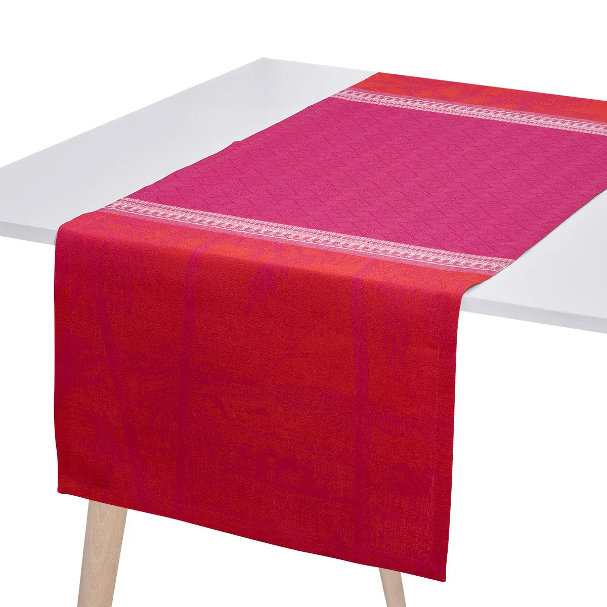 'Croisere Sur Le Nil' Linen Table Linens