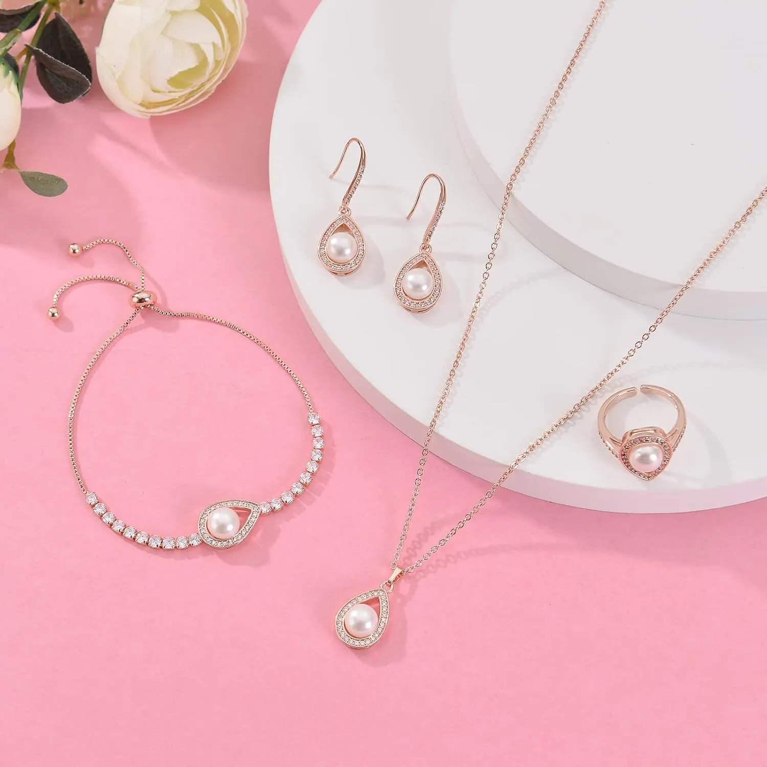 DHQH 4PCS Wedding Jewelry for Bridesmaid Cubic Zirconia Teardrop Necklace Earrings Bracelet Ring Set Bridesmaid Jewelry Set for Women Party Jewelrys Gift