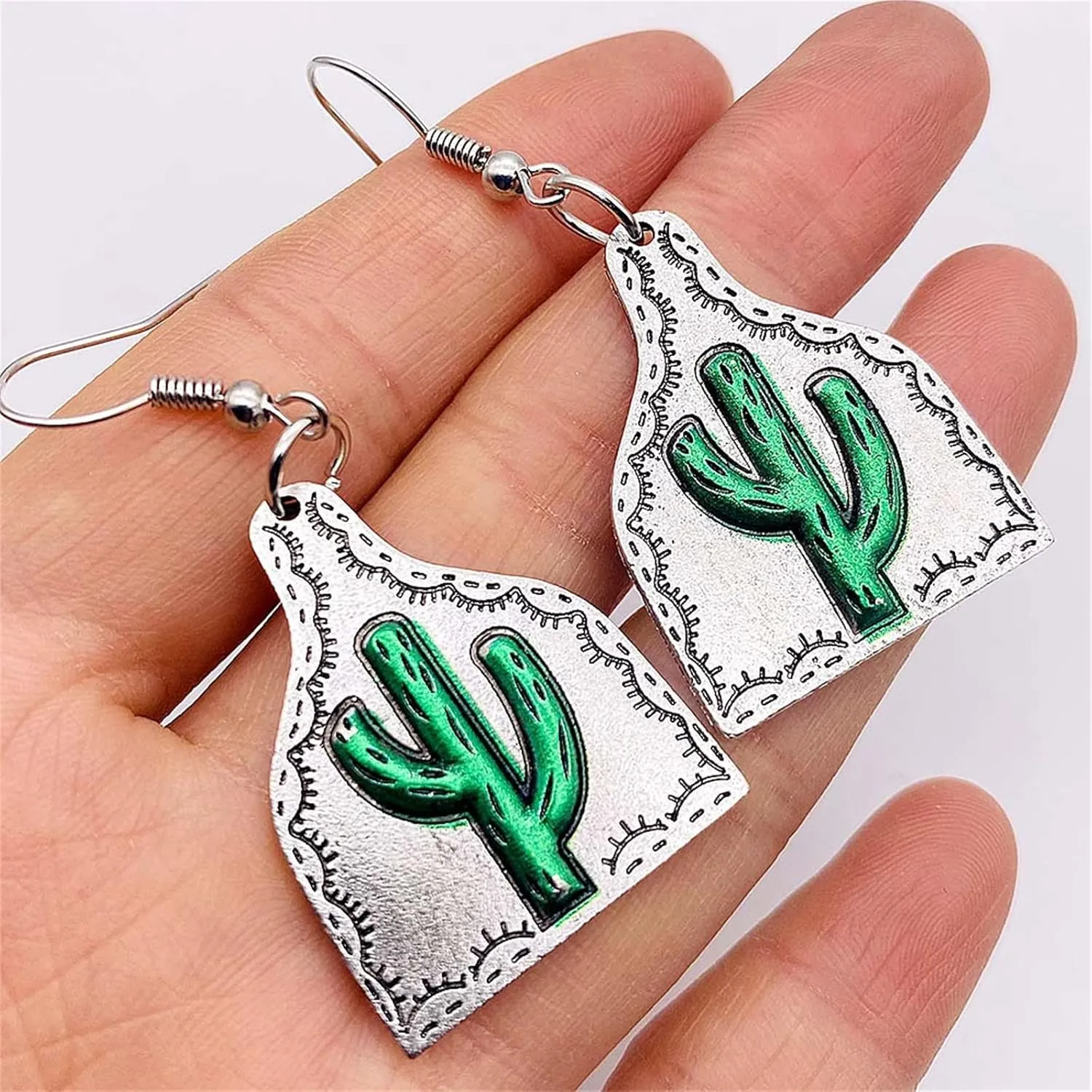 Dreuyet Western Earrings Antique Cactus Turquoise Earrings Handmade Ethnic Boho Earrings Retro Wooden Teardrop Western Dangle Earrings for Women Western Jewelry