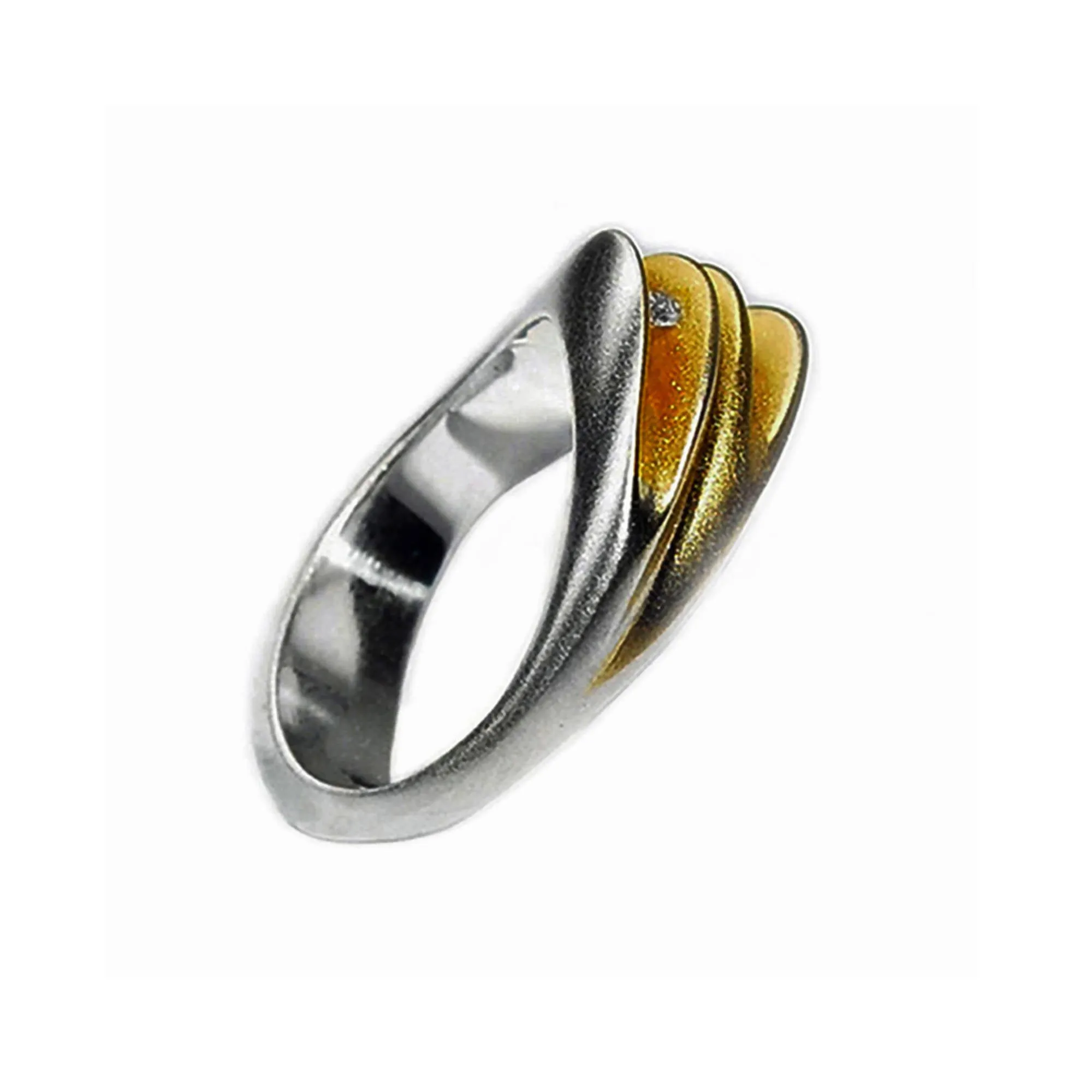 Duo diamond silver shell ring with contrasting 22K gold plating