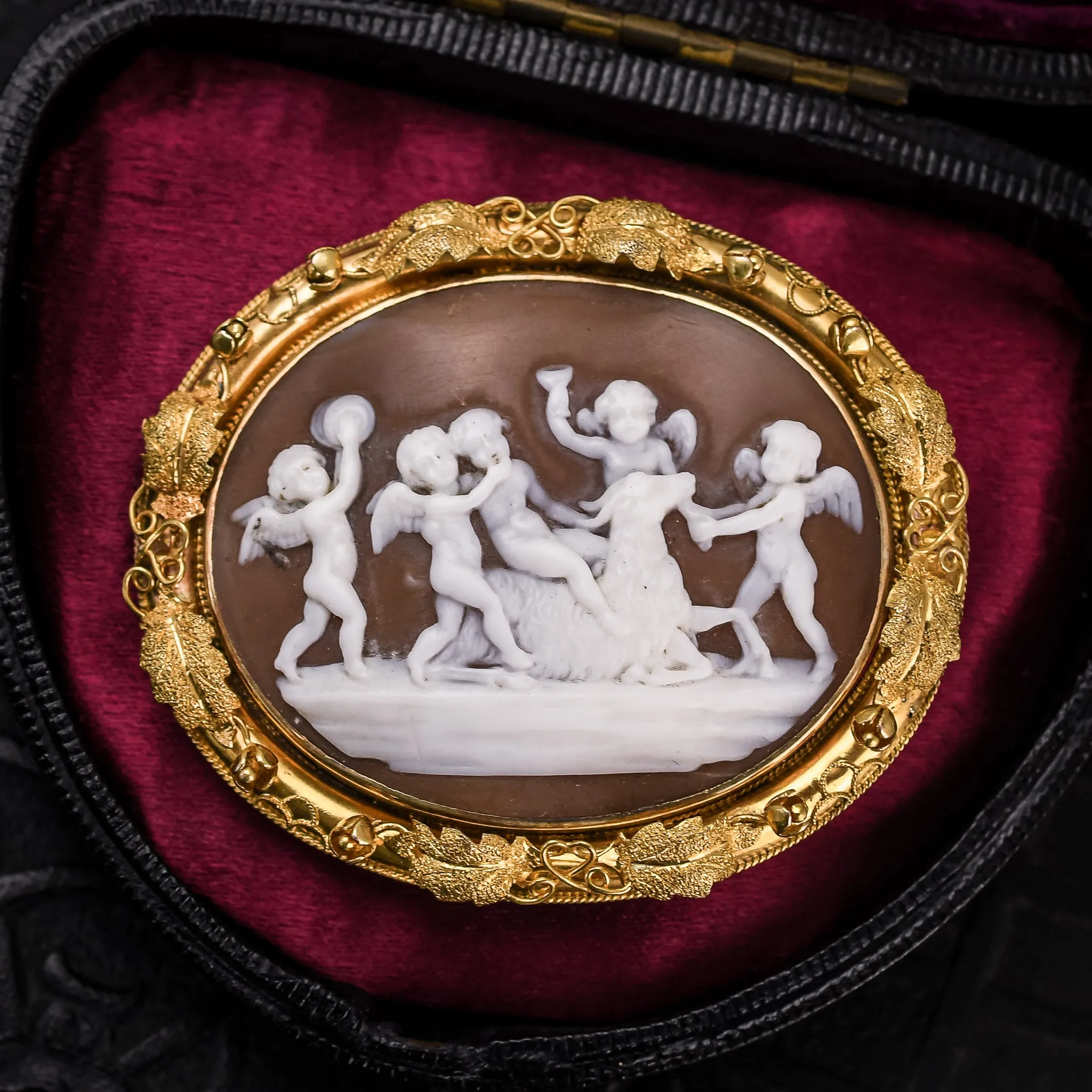 Early Victorian "Bacchanal of Putti" Cameo Brooch