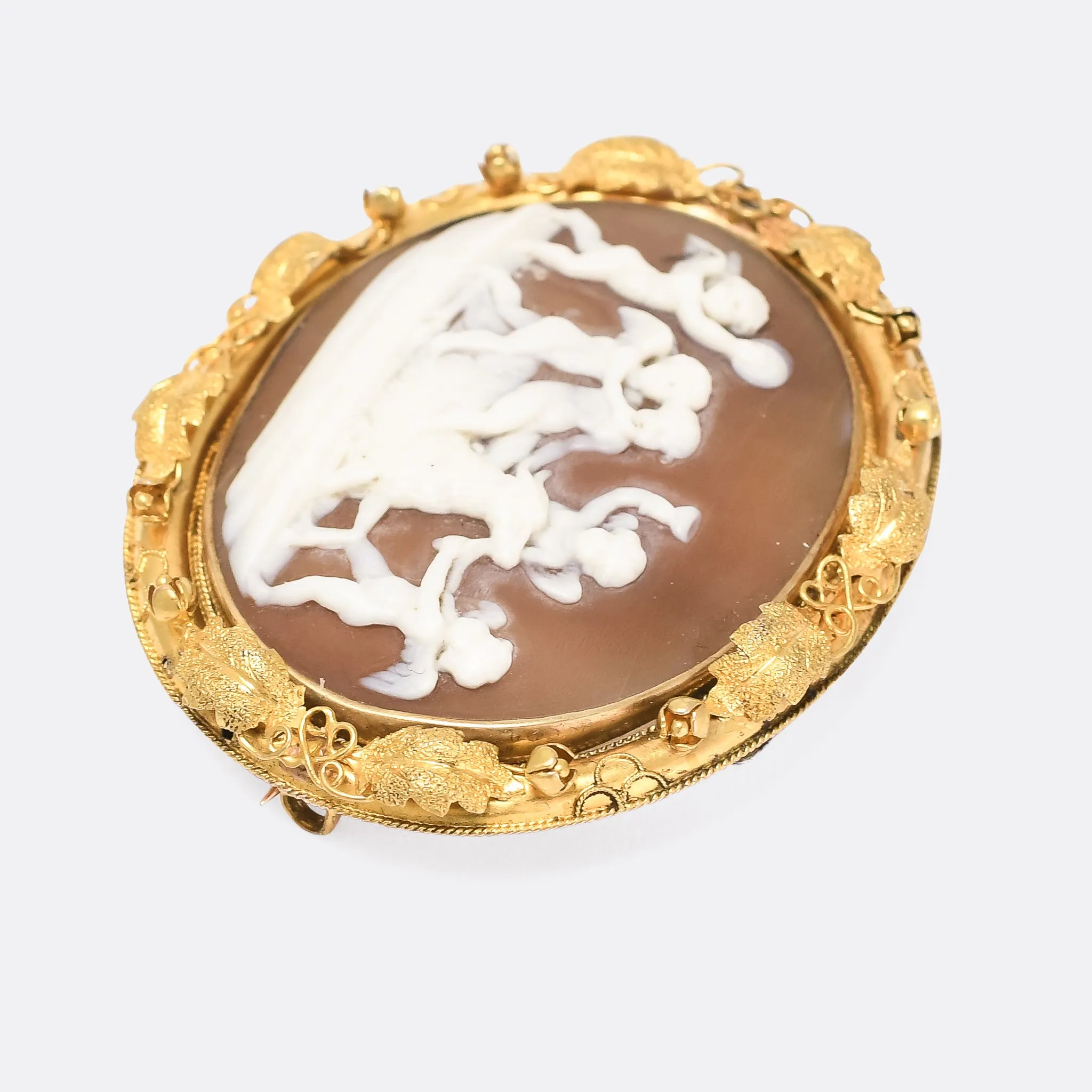 Early Victorian "Bacchanal of Putti" Cameo Brooch