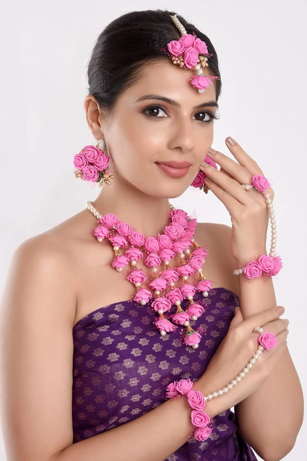 Efulgenz Indian Floral Haldi Mehandi Jewelry Set for Women Necklace Earrings Maangtikka Bracelet Set Flower Haldi Mehandi Jewelry Bollywood Bridal Wedding Jewelry