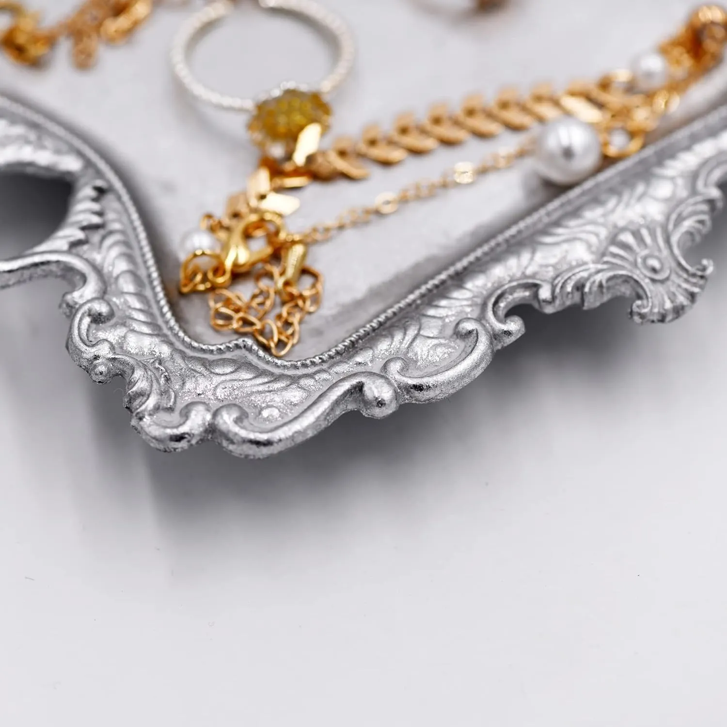 Funly mee Antique Trinket Dish Vintage Jewelry Tray, Ring Holder (Sliver, S)