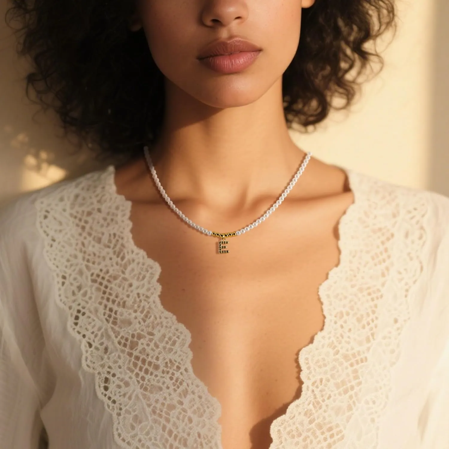 Gold Initial Pearl Necklaces for Women, Dainty Gold Letter Strands Necklace A-Z Pendant Pearl Choker Necklace Trendy Personalized Monogram Name Necklace Gold Jewelry Necklace for Women Gift