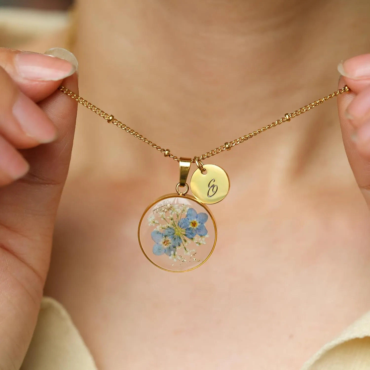 Handmade Pressed Forget-Me-Not Flower Initial Necklace - Real Flower Resin Pendant - Personalized Floral Jewelry Gift for Women - Elegant Botanical Keepsake
