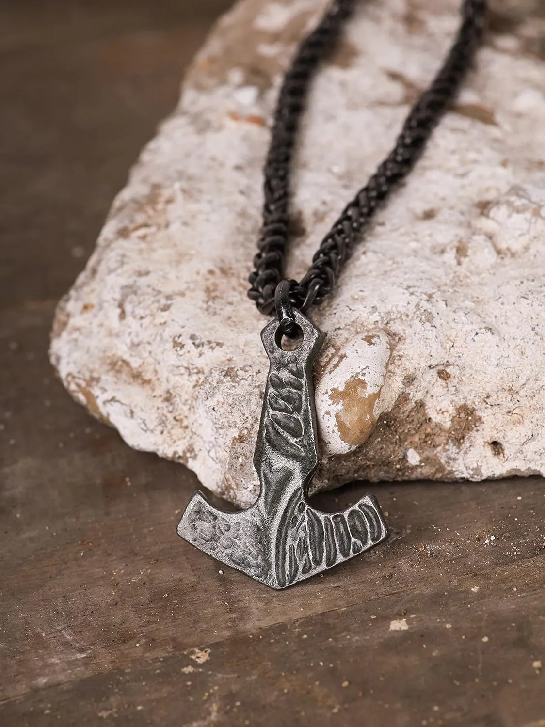 HAQUIL Viking Mjolnir Necklace, Antique Thor Hammer Amulet Pendant, Wheat Chain, Viking Jewelry Gift for Men and Women