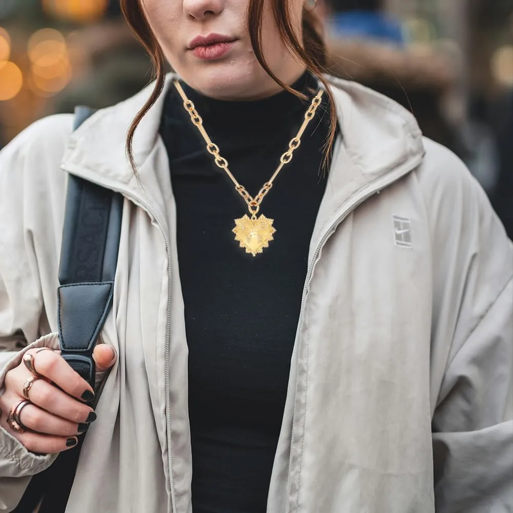 Heart Charm Necklace - 18K Gold Plated Heart Pendant Choker Chain - Trendy Hip Hop Neutral Aesthetic Jewelry