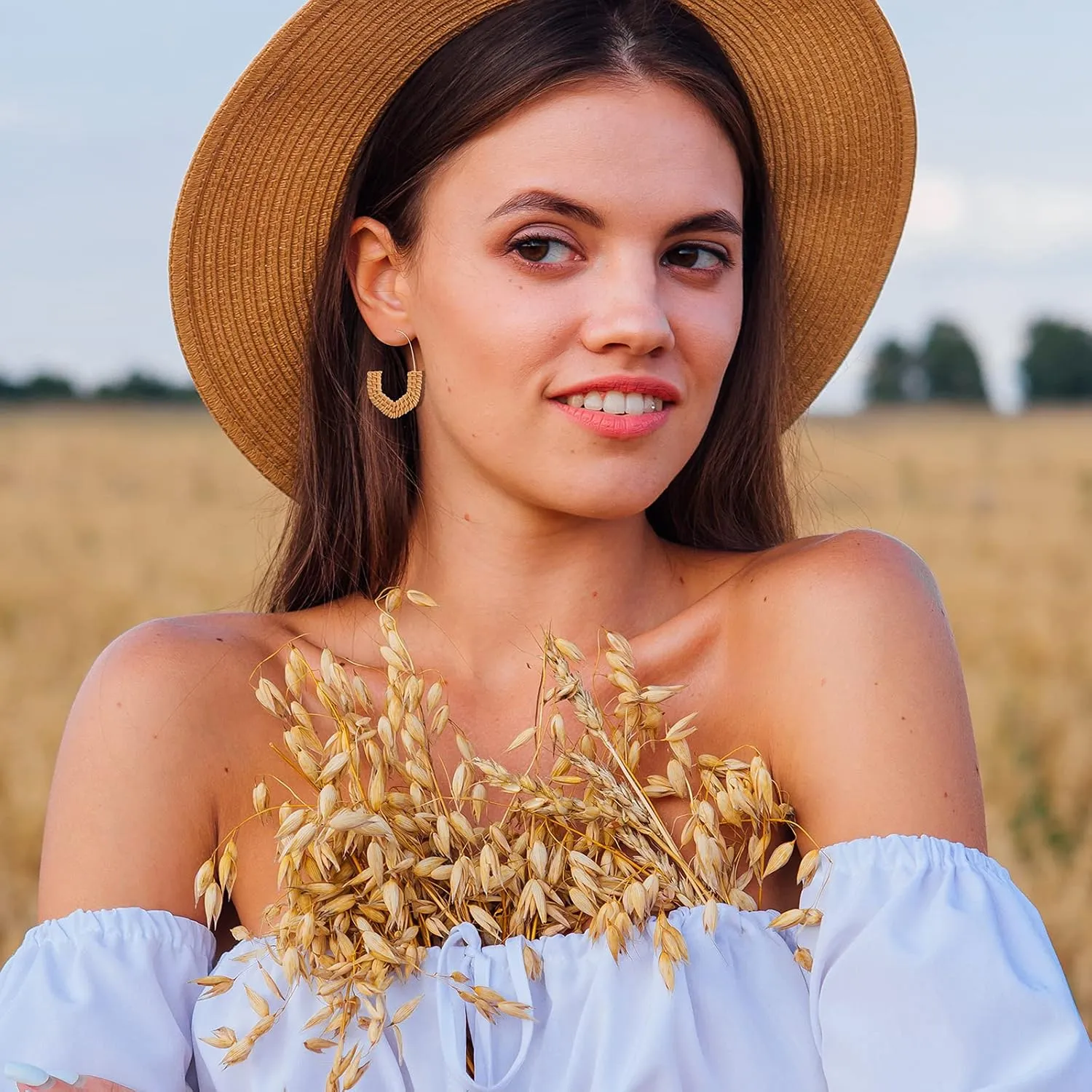 Hicarer 6 Pair Rattan Earrings Straw Tassel Bohemian Earrings for Girl Women Summer Beach Party
