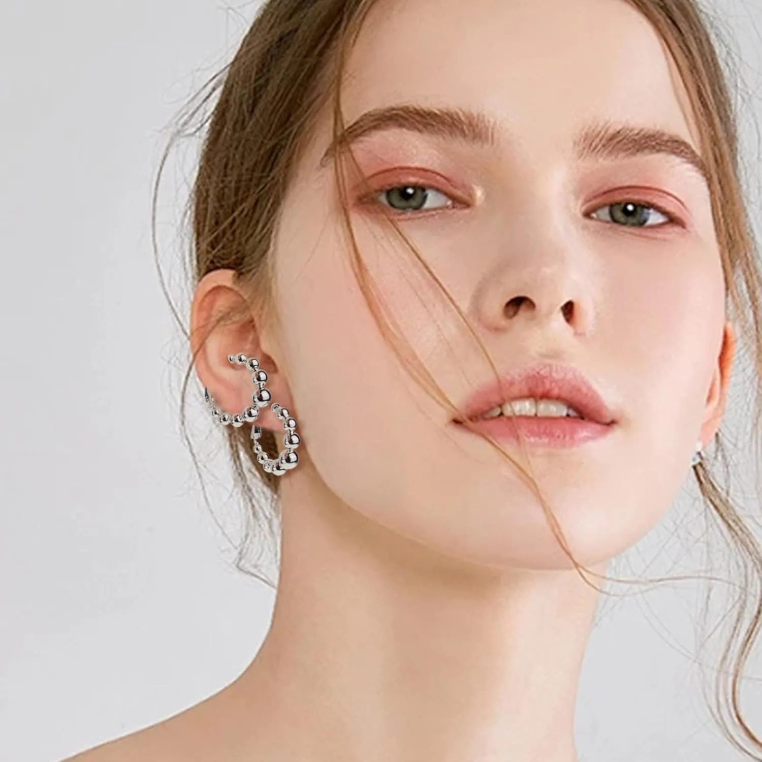 JeanBeau Gold Chunky Hoop Earrings for Women,Trendy Vintage Statement Lightweight Huggies Hypoallergenic Earing Valentine Prom Jewelry Gift