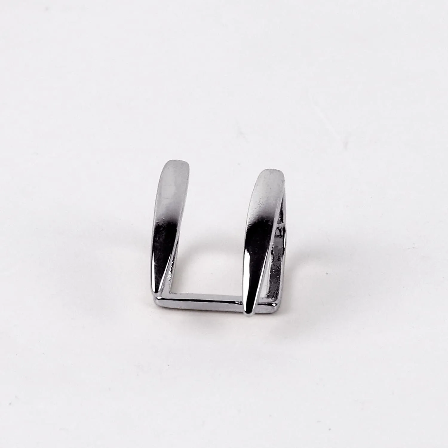 L'VOW Cyberpunk Liquid Silver Futuristic Luxury Irregular Non-Piercing Wrap Lip Cuff Jewelry Cyborg Face Accessories
