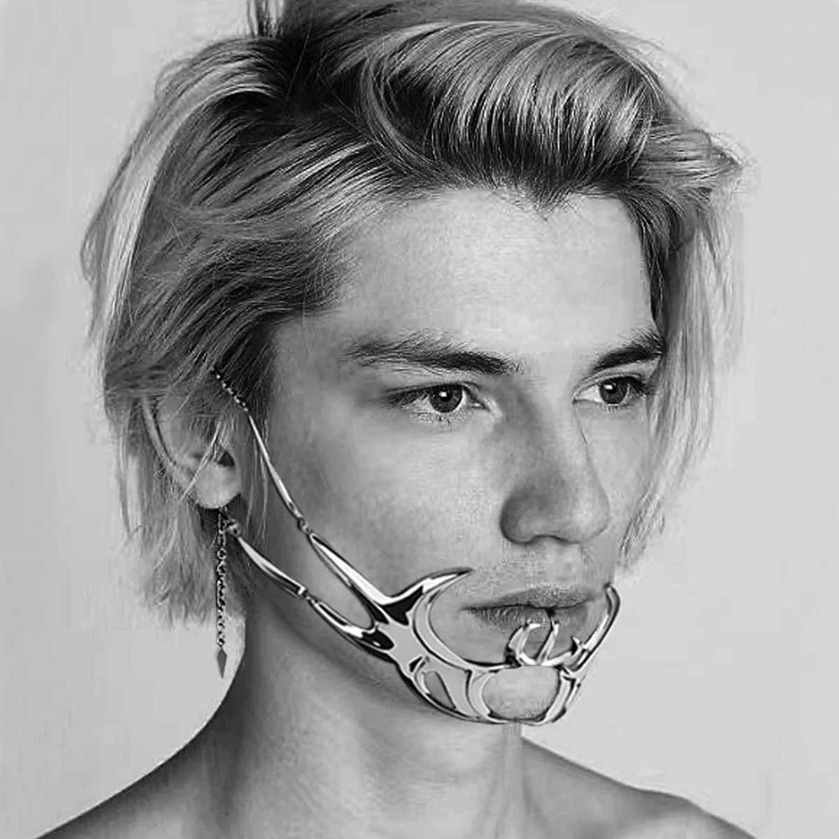L'VOW Unisex Cyber Punk Liquid Silver Steel Half Mask Y2K Luxury Irregular Jewelry Face Chain Cyborg Earring Accessories