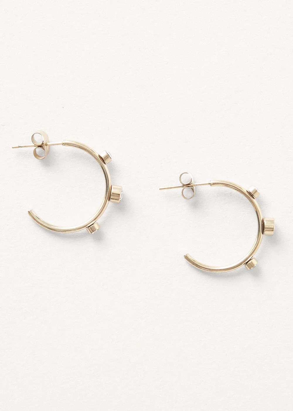 MAEVE HOOP EARRING