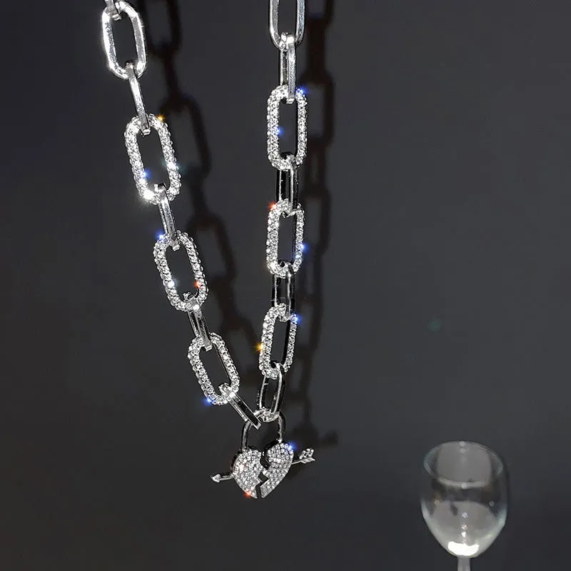 Metal Love Heart Cupid Pendants Female Clavicle Chain Light Luxury Niche Design Necklace