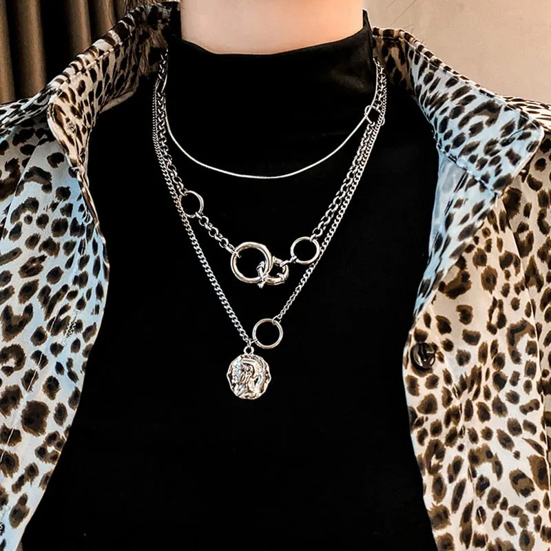 Metal Love Heart Cupid Pendants Female Clavicle Chain Light Luxury Niche Design Necklace