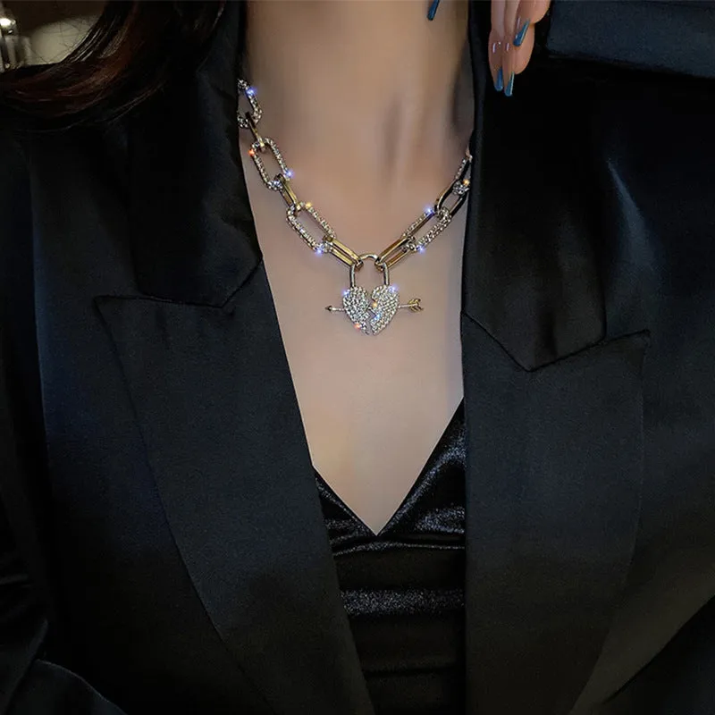 Metal Love Heart Cupid Pendants Female Clavicle Chain Light Luxury Niche Design Necklace