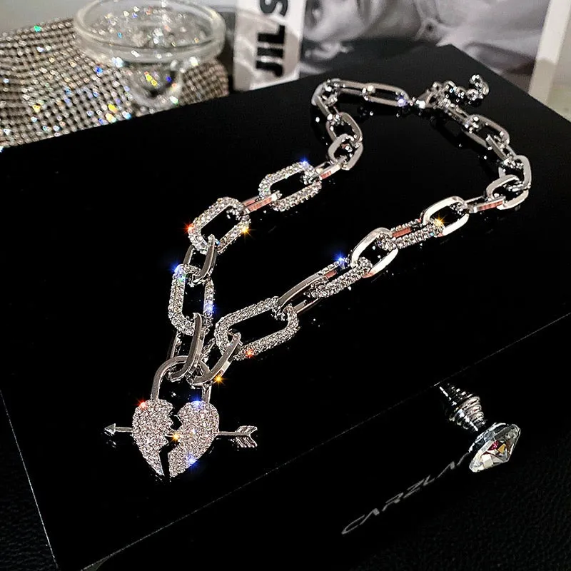 Metal Love Heart Cupid Pendants Female Clavicle Chain Light Luxury Niche Design Necklace