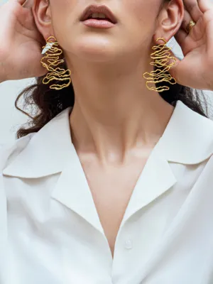MOKUZAI Signata Earrings Gold Tone