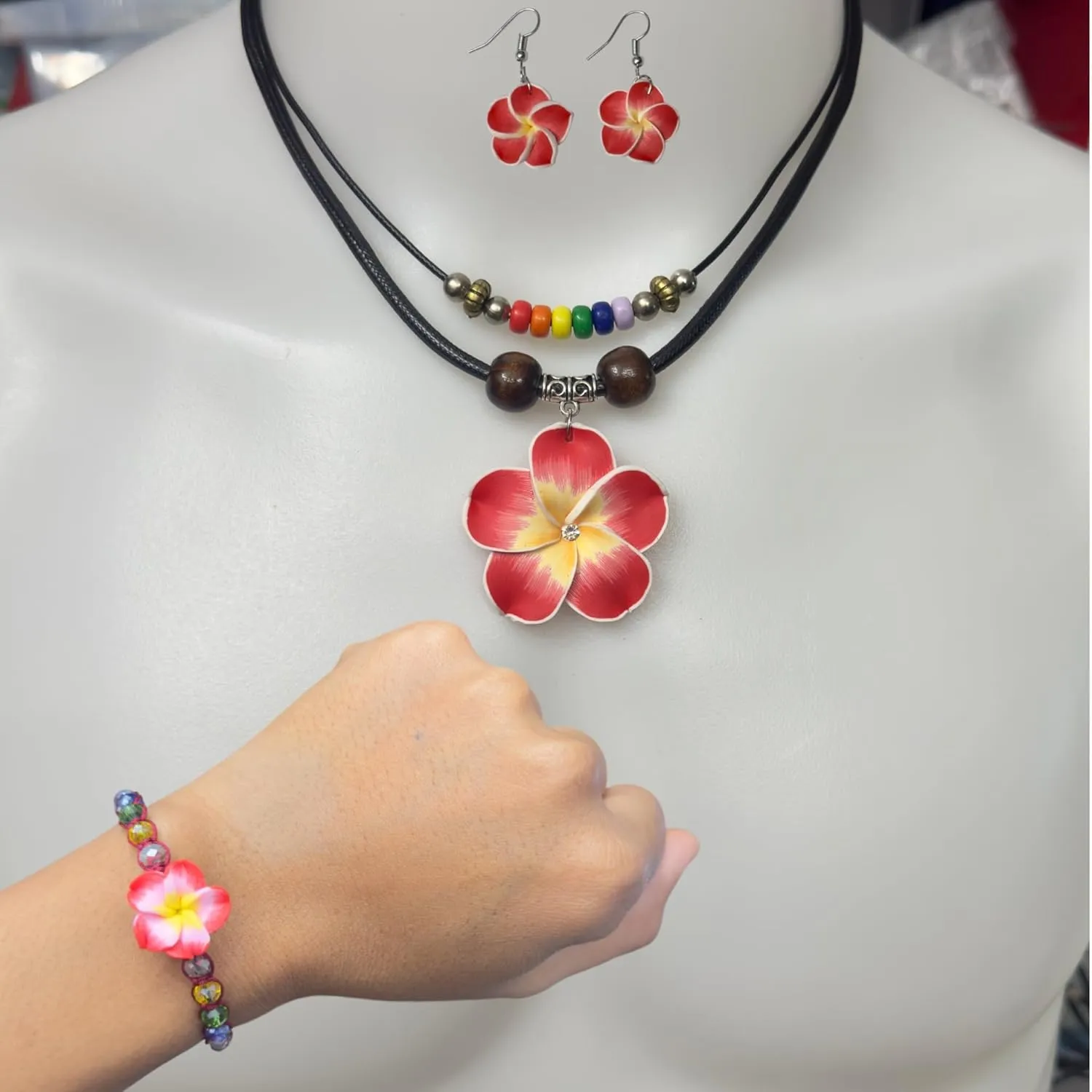 Necklace and Earrings Bracelet Set Hawaiian Plumeria Flower Necklace and Earrings Bracelet Set  Tropical Hawaiian Jewelry for Women, Luau Party Fashion Accessories (Red)