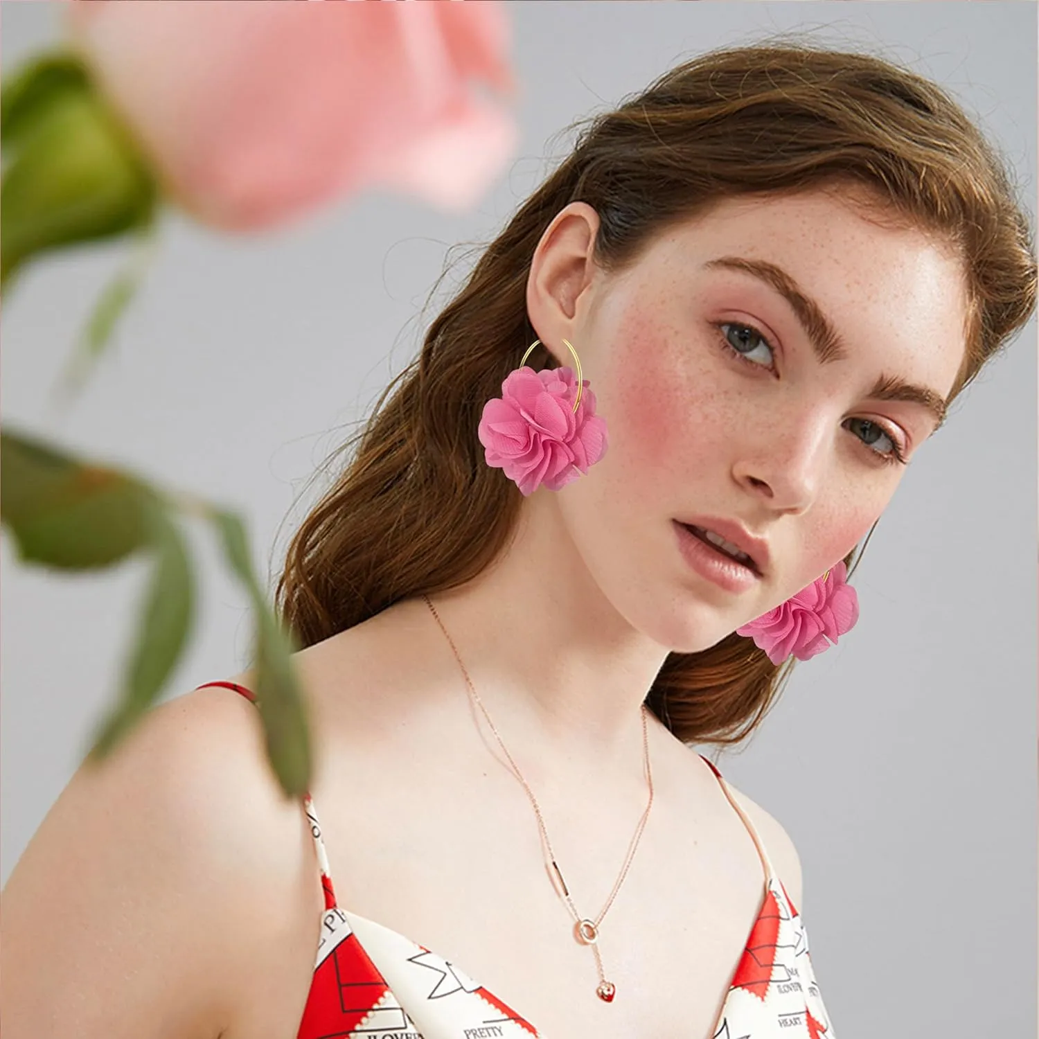 NONQL Bohemian Aesthetic Fabric Flower Lightweight Hoop Earrings Handmade Summer Vacation Dangle Drop Earrings For Women