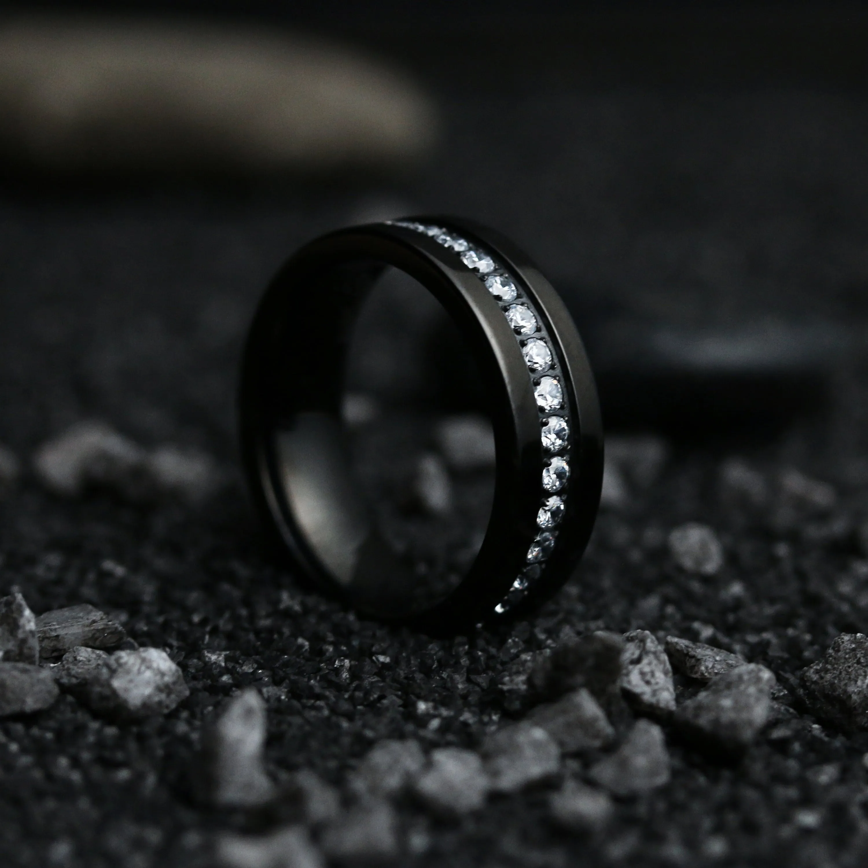 Onyx Shimmer Titanium Ring