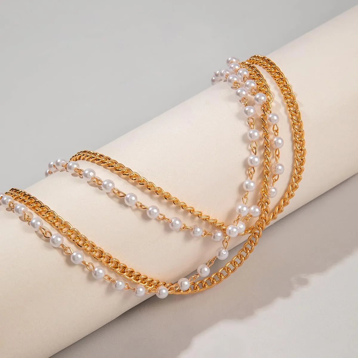 Pearl Waist Chain for Women Gold Faux Pearl Belly Chain Fashion Beach Body Chain Rave Party Body Accessories Jewelry Present