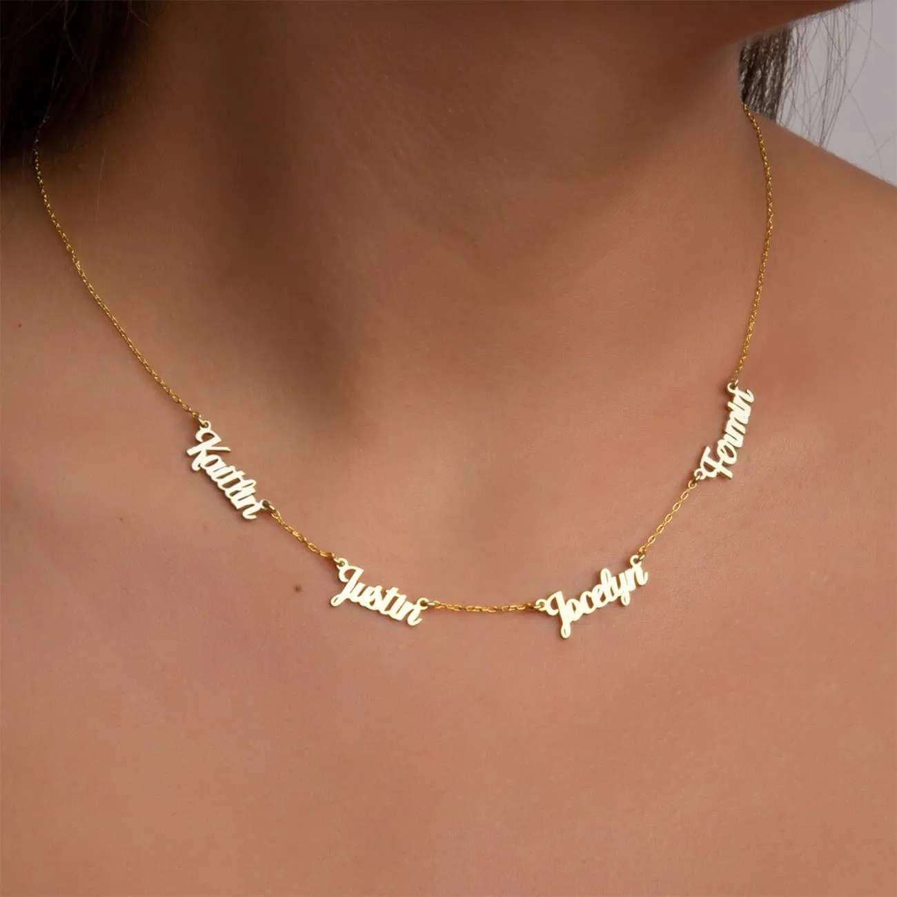 Personalized Name Necklace with Curb Chain, 18K Gold Plated Handmade Custom Family Choker Customized Child Nameplate Necklace Mother's Day Jewelry Gift for Mom, Wife (4 Names Necklace)