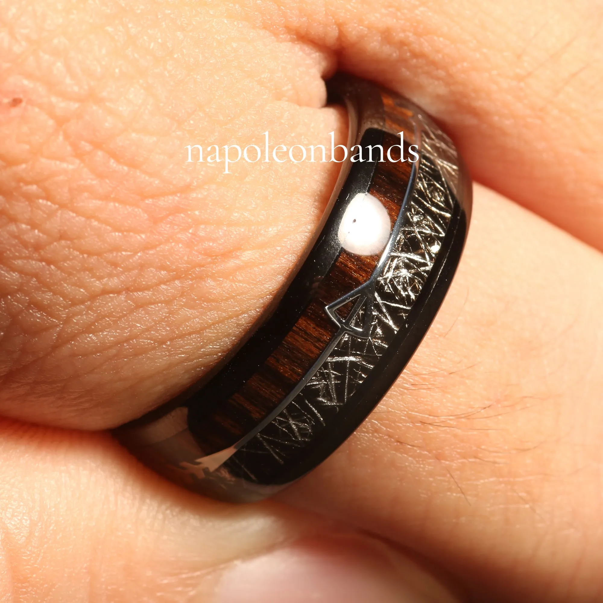 "Hunter" Steel Arrow Design Koa Wood Meteorite Dome Polish Tungsten Carbide Ring 8mm