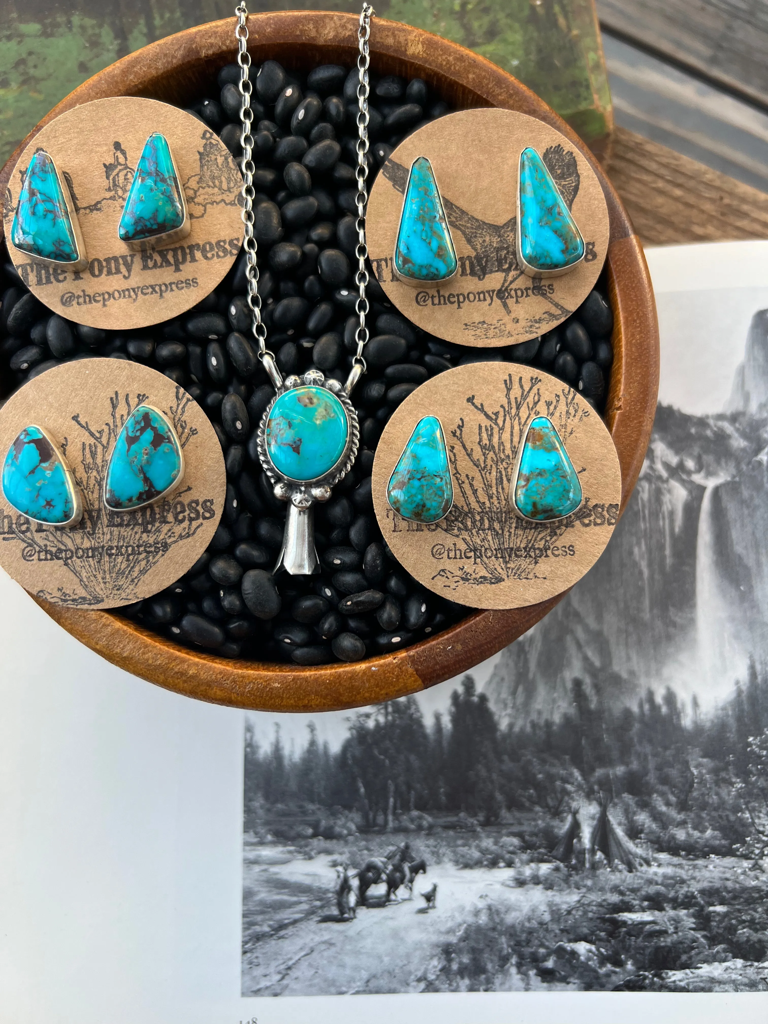 Squash blossom pendant Necklace