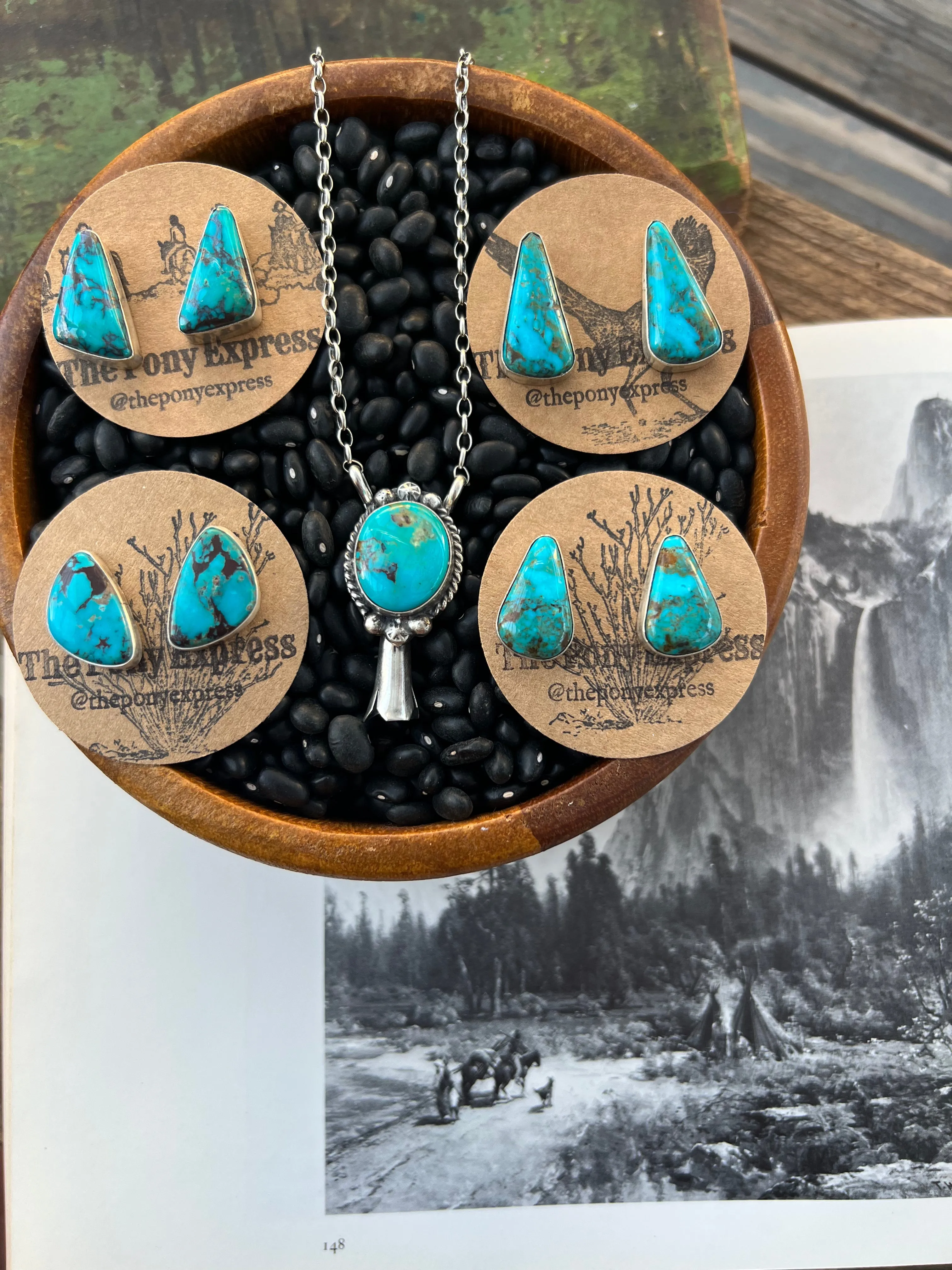 Squash blossom pendant Necklace