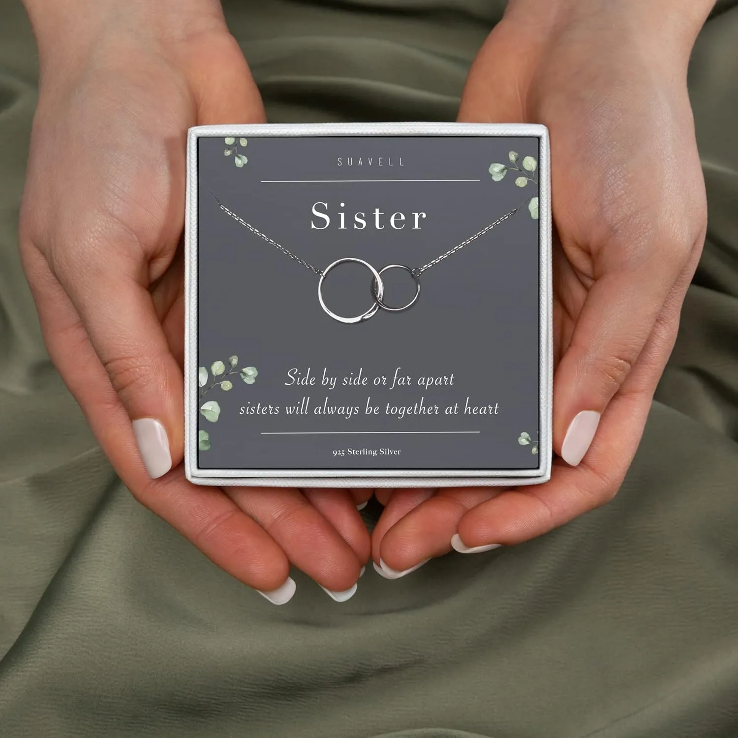 Suavell Sister Necklace - Sterling Silver Interlocking Double Circle Necklace - Birthday Gift for Sister - Maid of Honor Gift