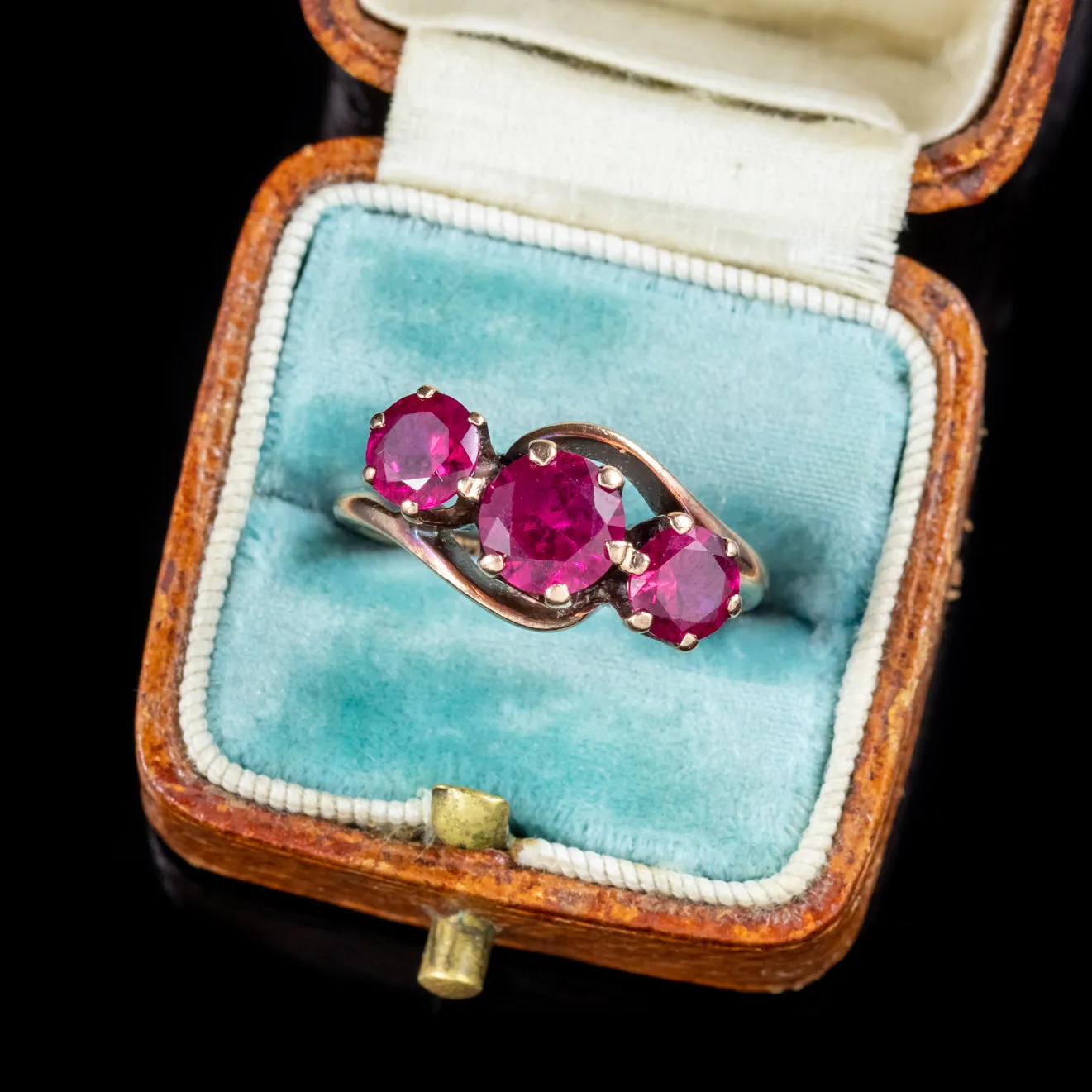 Synthetic Ruby Trilogy Ring 9Ct Rose Gold 2.50Ct Of Ruby