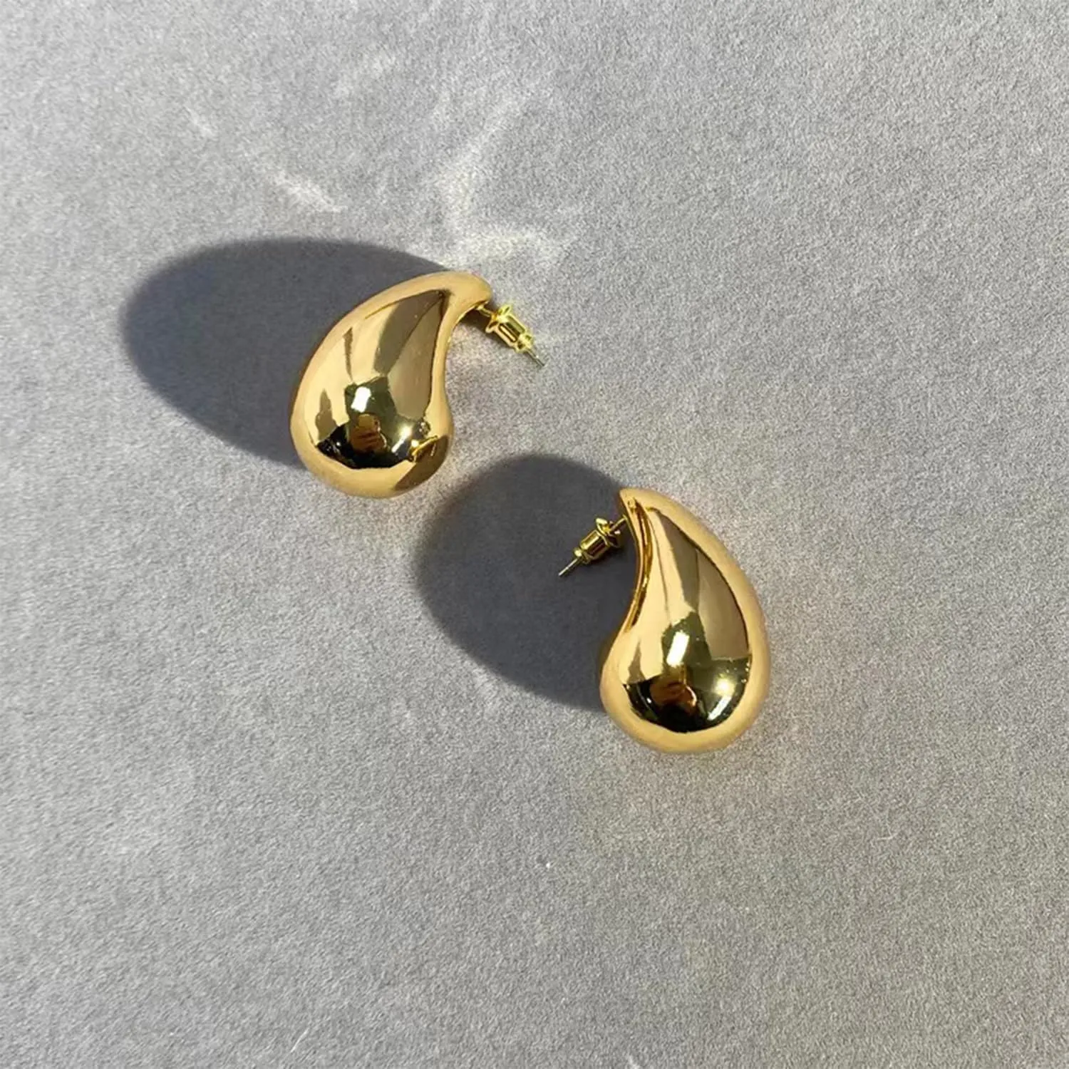 Teardrop Chunky Earrings for Women Trendy Hoop Earring Set Earring Dupes, Fashion Gold Large Drop Earrings