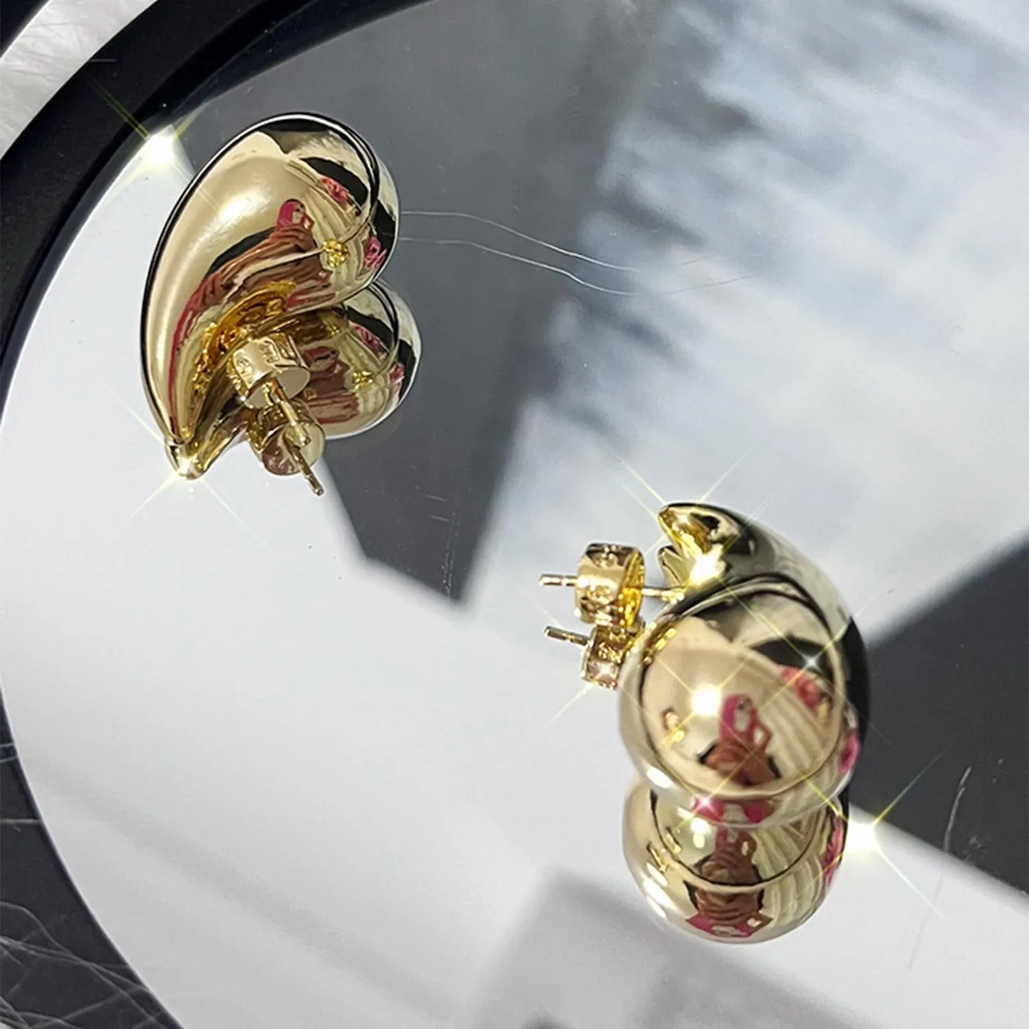 Teardrop Chunky Earrings for Women Trendy Hoop Earring Set Earring Dupes, Fashion Gold Large Drop Earrings