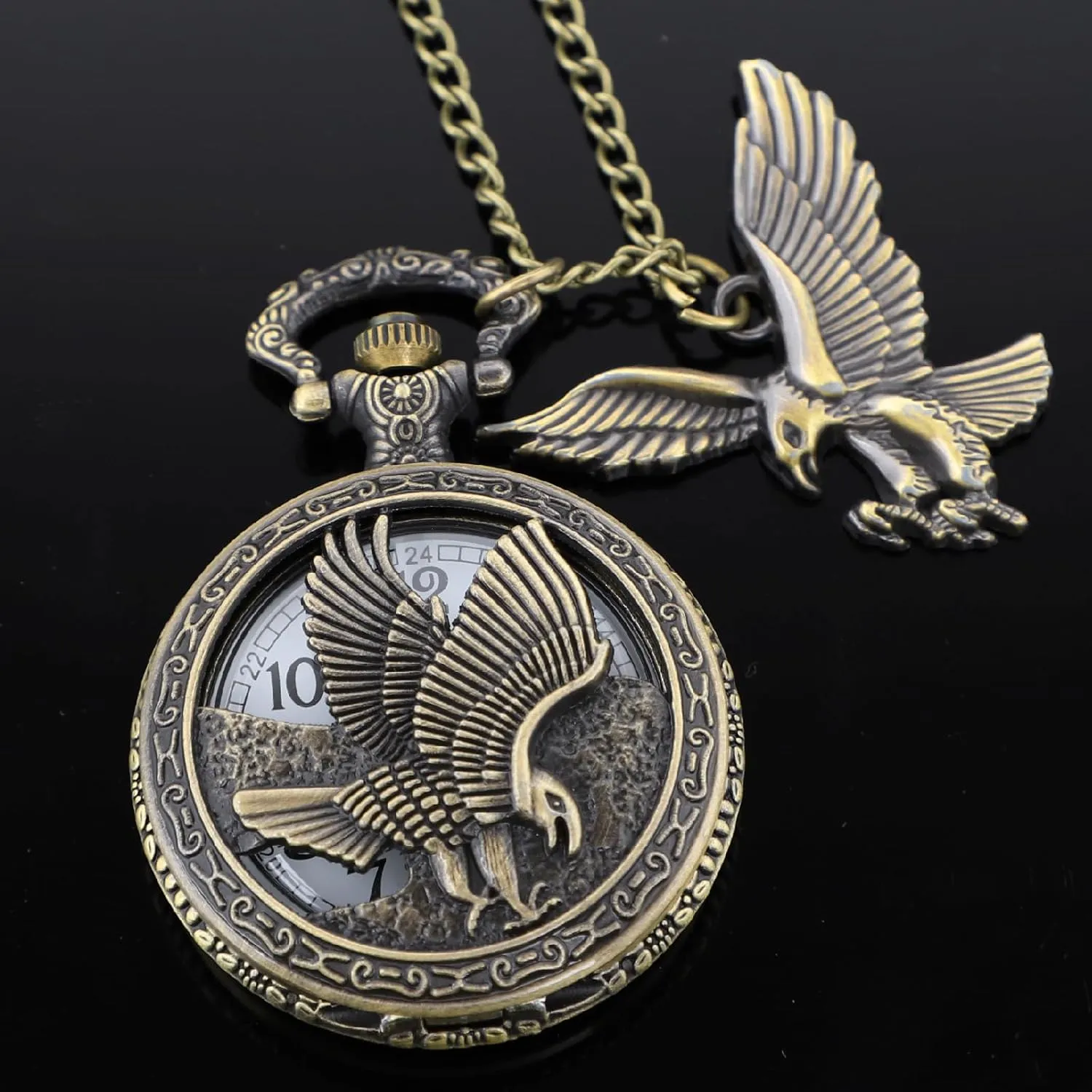 Tiong Eagle Gifts Pocket Watch with Chain Vintage Quartz Pocket Watch Gift for Father's Day Birthday