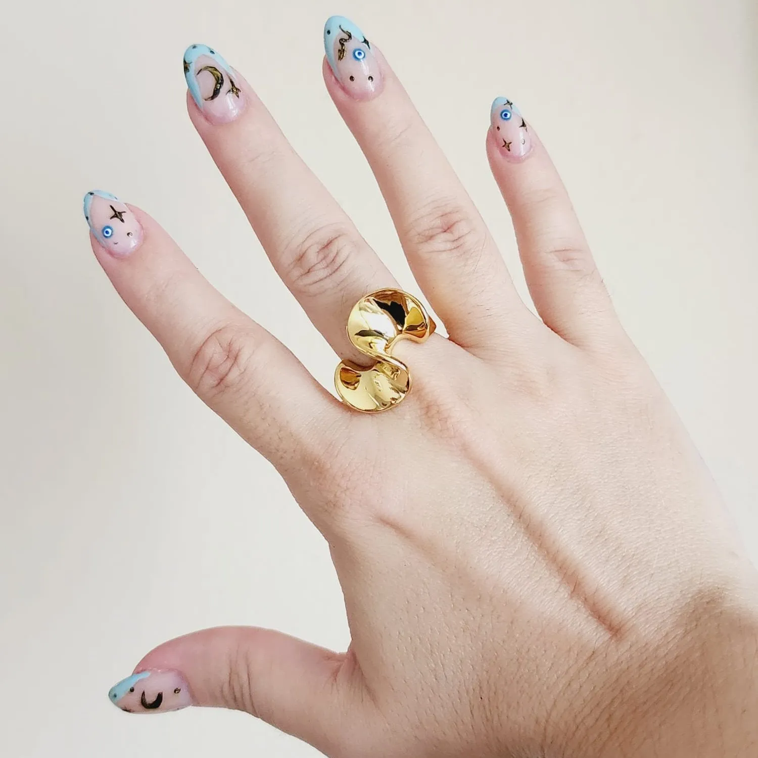 Tissue Flower Ring