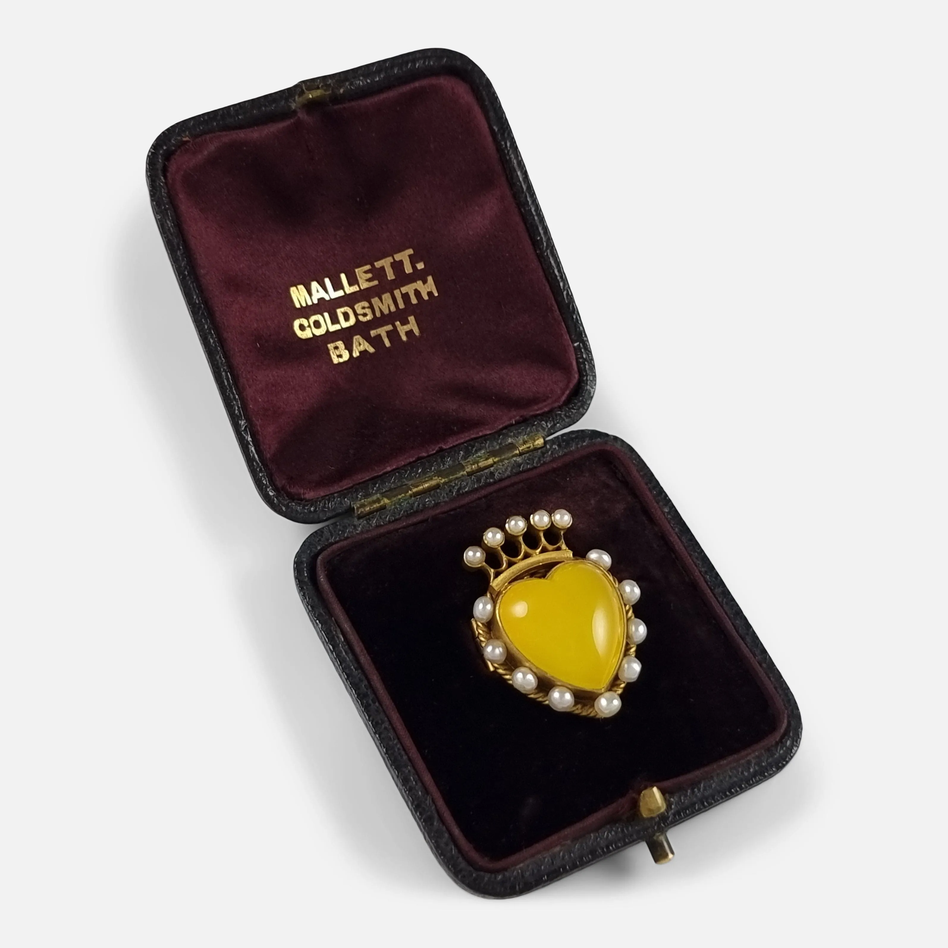 Victorian 15ct Gold Chalcedony and Pearl Heart Brooch